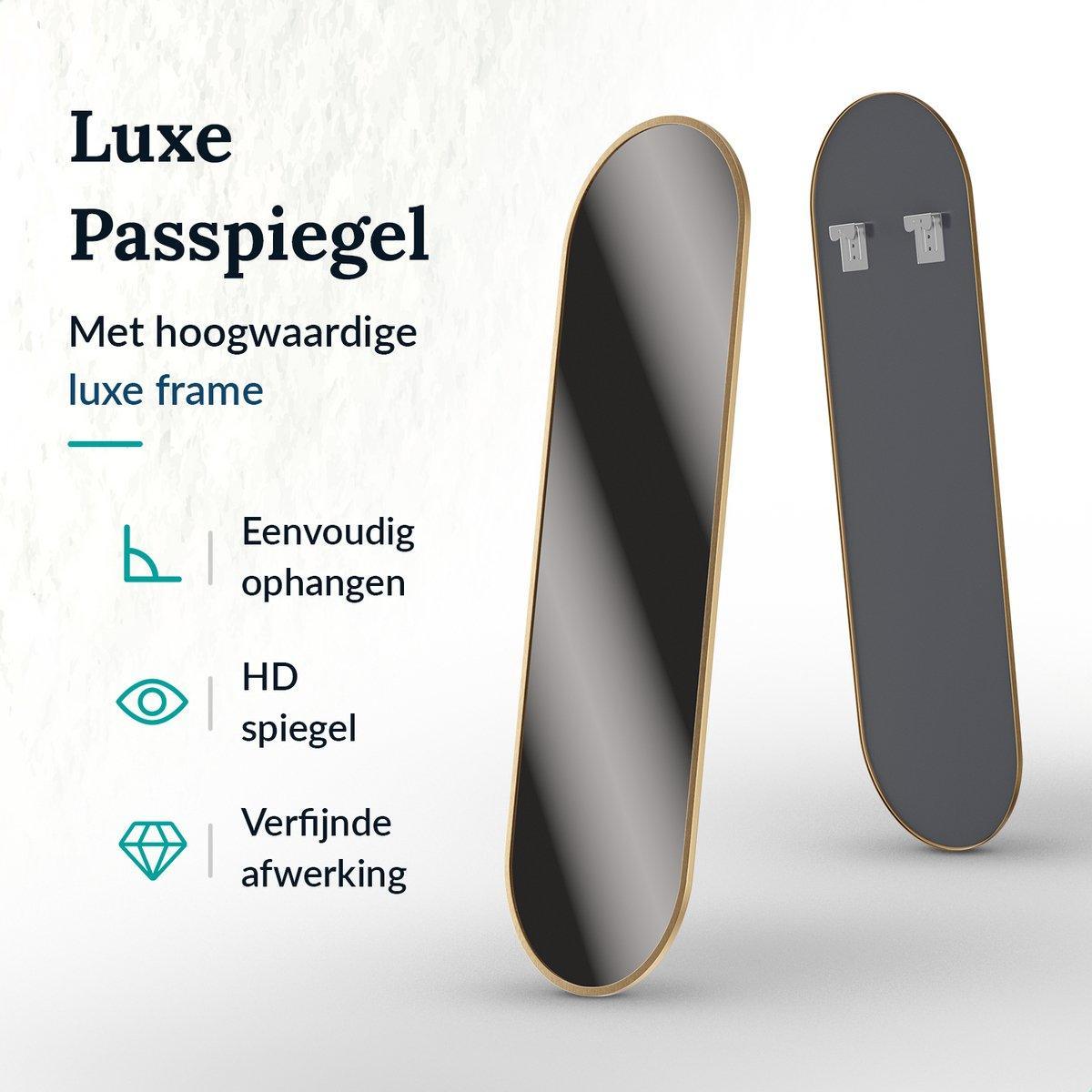 Ovale wandspiegel met gouden frame